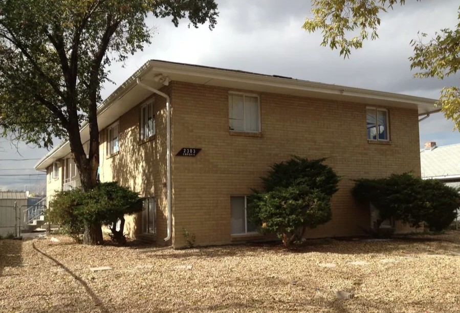 Emporia Apartments in Aurora, CO - Building Photo