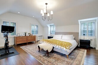 60 Thayer Rd in Manhasset, NY - Building Photo - Building Photo