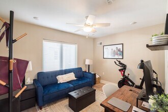 1435 S Bouvier St in Philadelphia, PA - Building Photo - Building Photo