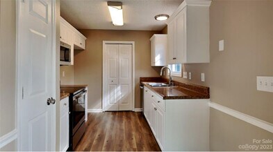 1617 Whetstone Ct in Rock Hill, SC - Building Photo - Building Photo