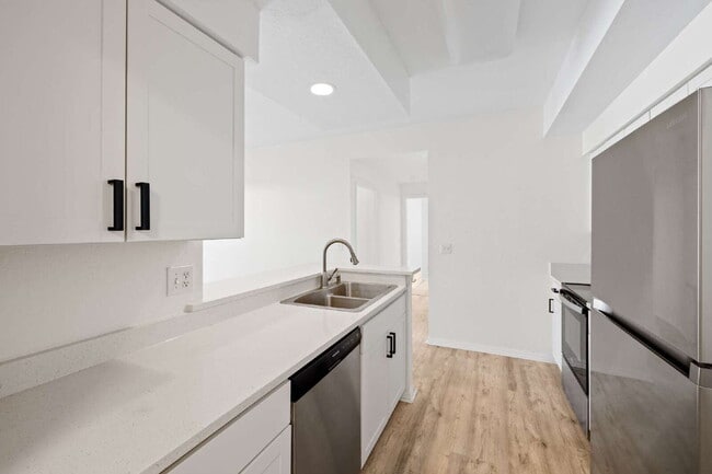 4690 St Croix Ln in Naples, FL - Building Photo - Building Photo