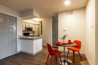BX5 in Dallas, TX - Foto de edificio - Interior Photo