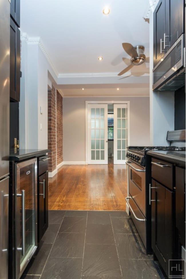 Avail; May 1 Upper Carnegie Hill adj/E. Harlem, Close to E.96th Q: E 100th St btw 2nd/1st Ave 4BR..., Unit 1B in New York, NY - Building Photo - Building Photo