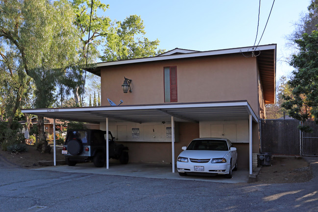 1644-1660 S Juniper St in Escondido, CA - Building Photo - Building Photo