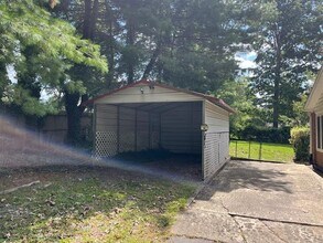 3119 Cardinal Ln in Hendersonville, NC - Building Photo - Building Photo