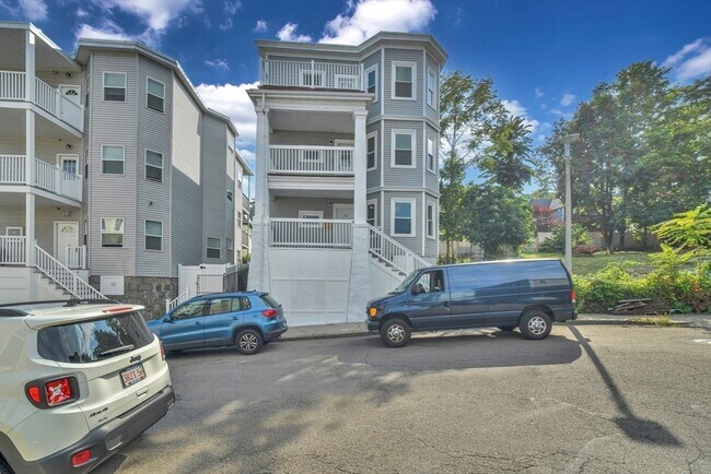 property at 53 Woodford St