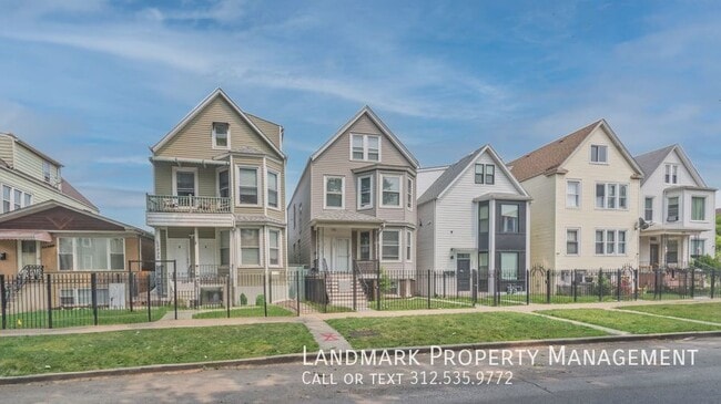 property at 2833 N Avers Ave