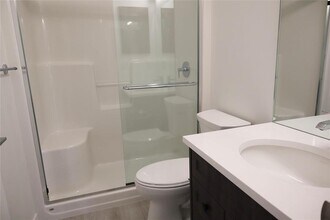 91 Fossil Crk Cres in Winnipeg, MB - Building Photo - Building Photo