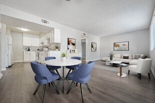 Monte Azul Apartments in Indio, CA - Building Photo