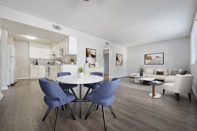 Monte Azul Apartments