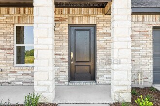 209 Cedar Elm Ln in Nevada, TX - Building Photo - Building Photo