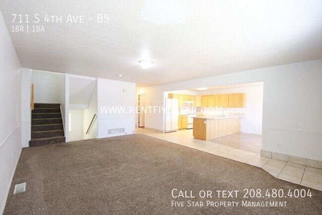 711 S 4th Ave in Pocatello, ID - Building Photo - Building Photo