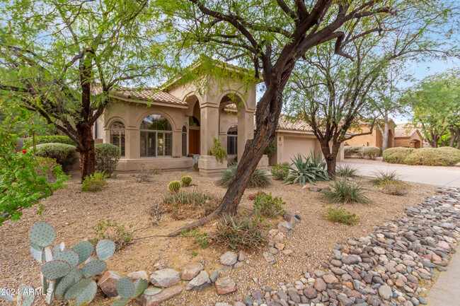 12591 E Paradise Dr in Scottsdale, AZ - Building Photo - Building Photo