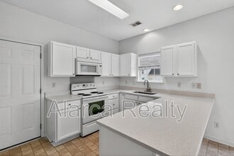 196 Everett Park Dr in Mooresville, NC - Building Photo - Building Photo