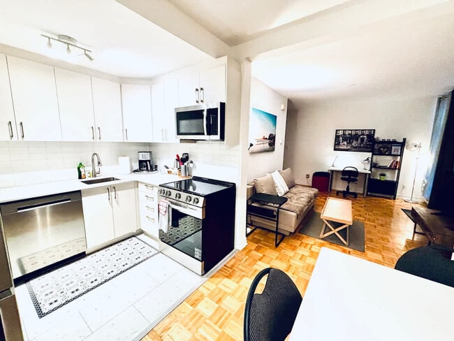 4846 Rue Sainte-Catherine E, Unit SI FL1-ID1543092P