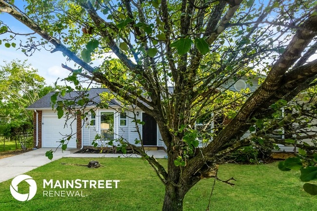 5900 Brick Landing Dr in Monroe, NC - Building Photo - Building Photo