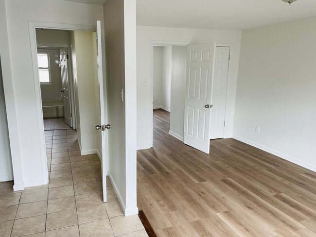 2126 29th St, Unit 3rd fl