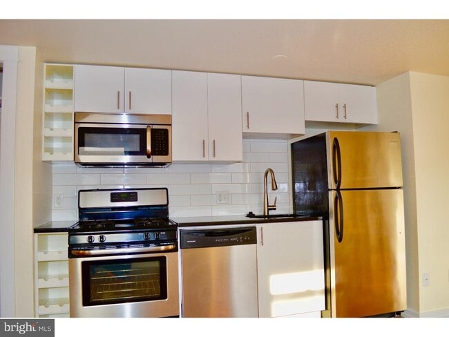 property at 415 S Broad St