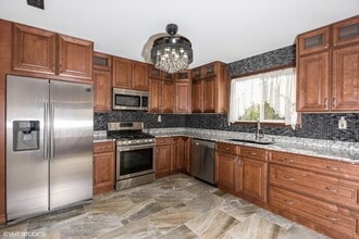 4N225 Briar Ln in Bensenville, IL - Building Photo - Building Photo