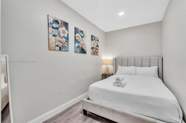 property at 10002 E Bay Harbor Dr