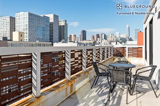 1288 Howard St in San Francisco, CA - Foto de edificio - Building Photo