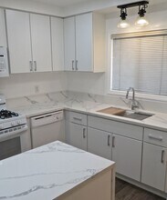 11527 Ohio Ave, Unit Apt 3 in Los Angeles, CA - Foto de edificio - Building Photo