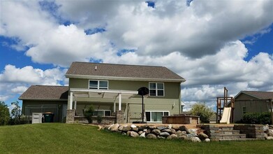 N5926 Westhaven Dr in Fond du Lac, WI - Foto de edificio - Building Photo
