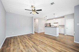 4507 White Rock St in Houston, TX - Building Photo - Building Photo