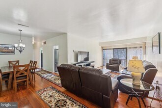 12712 Veirs Mill Rd-Unit -302 in Rockville, MD - Building Photo - Building Photo