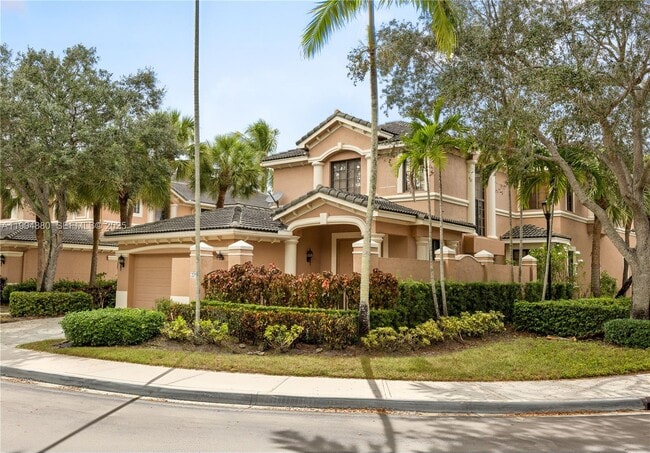 property at 2790 Center Ct Dr