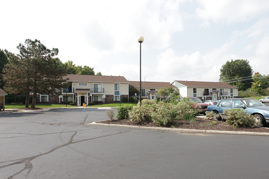 Harvest Hill Apartments in Rockford, MI - Building Photo