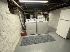 179 High St in Brookline, MA - Building Photo - Building Photo