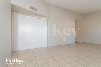8761 W Ironwood Dr in Peoria, AZ - Building Photo - Building Photo