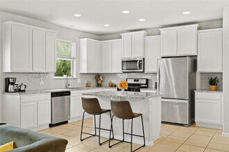 1317 Falconer Wy in Austin, TX - Building Photo - Building Photo