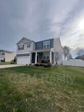 7404 Jake Ct in Fredericksburg, VA - Foto de edificio - Building Photo