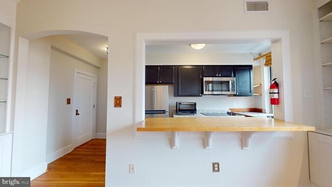 property at 18 9th St NE