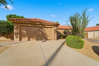 5720 E Le Marche Ave in Scottsdale, AZ - Building Photo - Building Photo