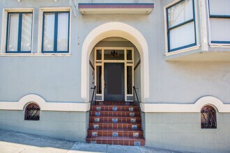 1955 Leavenworth in San Francisco, CA - Building Photo - Building Photo