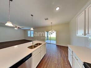 815 Heavenly Dr in St. Cloud, FL - Building Photo - Building Photo