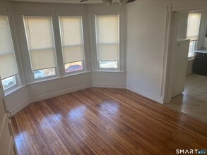 473 Howard Ave in New Haven, CT - Building Photo - Building Photo