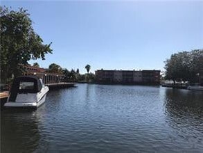 2761 Taft St in Hollywood, FL - Building Photo - Building Photo