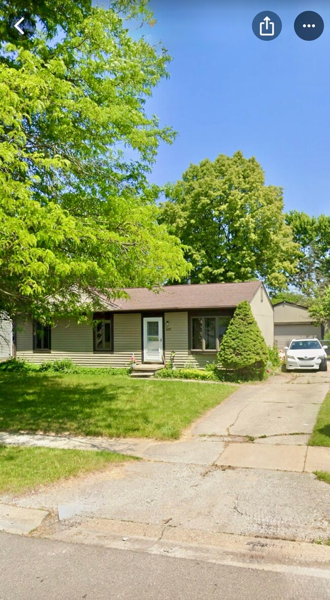 property at 6095 S Mohawk Ave