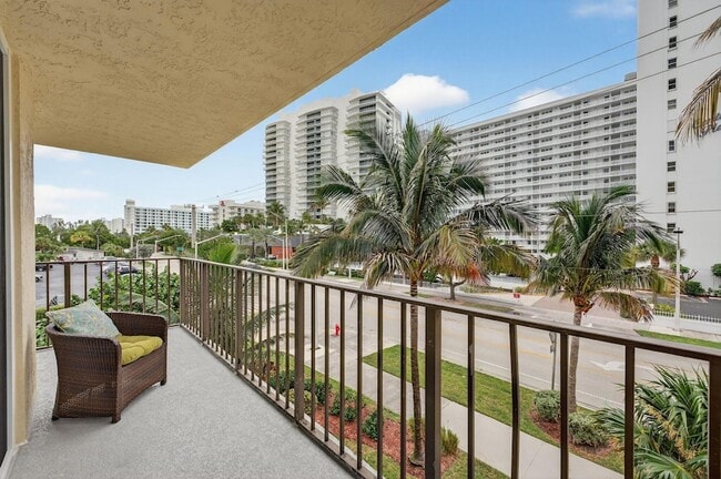 property at 1009 N Ocean Blvd