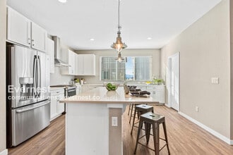 8970 Southurst St in Littleton, CO - Building Photo - Building Photo