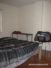 46 Harvard St, Unit 2 in Brookline, MA - Building Photo - Building Photo