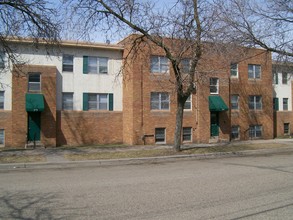 273 Birmingham St in St. Paul, MN - Building Photo - Building Photo