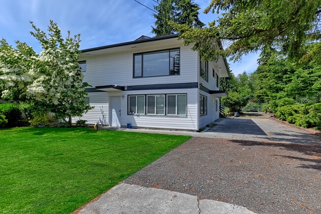 property at 9314 7th Ave SE