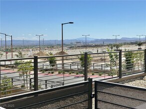 1452 Melodic Lark Dr in Las Vegas, NV - Foto de edificio - Building Photo