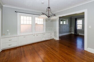 3578 Ingleside Rd in Shaker Heights, OH - Building Photo - Building Photo