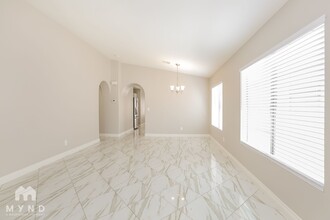 6514 Duck Hill Springs Dr in Las Vegas, NV - Building Photo - Building Photo